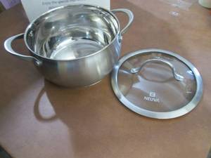 lot 241 image: Heavy Gauge Stainless Steel Cookwar...