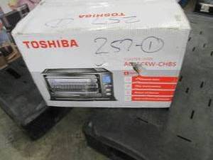 lot 221 image: Toshiba Digital Convection Toaster ...