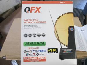 lot 230 image: 2 QFX Digital TV & HD Ready Antenna...