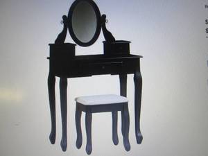 lot 306 image: Signature Design By Ashley Vanity M...