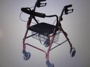 lot 325 image: Lumex Walkabout Lite Wide 4 Wheel R...