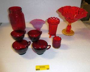 lot 33 image: Red Glass group