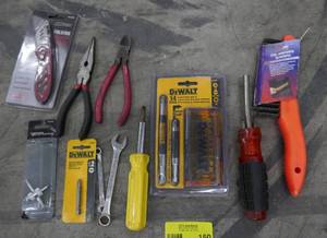 lot 150 image: New DeWalt bit set and extensions, wire brush, utility knife, snips