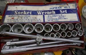 lot 157 image: Large 34 Socket Wrench Set  78 to 2