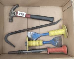 lot 193 image: Hammer chisels pry bar