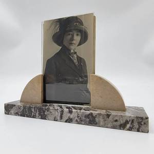 lot 19 image: Vintage 1930s Art Deco Marble Picture Frame