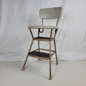 lot 20 image: Vintage Cosco Stool