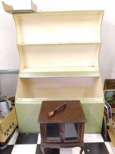 vintage cabinet, one leg is broken ...
