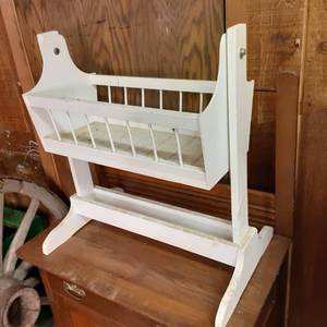 White painted wood Vintage Doll Cra...