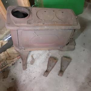 Antique Heavy Cast Iron Wood Burnin...