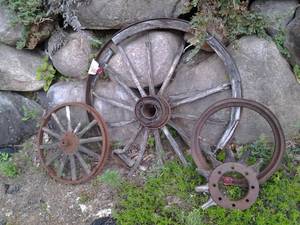 VIntage Wagon Wheels Outdoor Decor