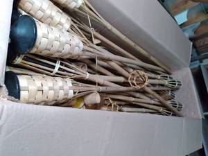 Box of Tiki Torches see photos...