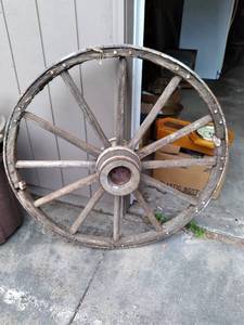 Large Wagon Wheel 44.5...