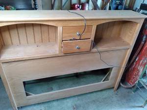 Wood Headboard with lights Unteste...