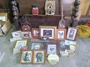 Enormous lot of Wall Art, Decor, Bi...