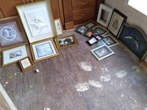 Large lot of Wall Art See Photos...