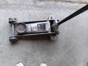 Sears 3 Ton Jack...
