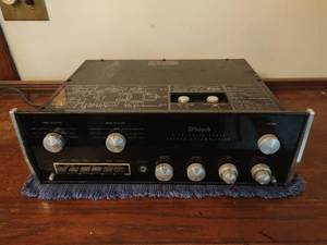 lot 3 image: McIntosh C26 Preamplifier