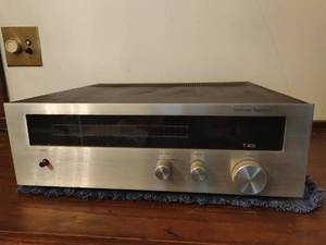 lot 7 image: HarmanKardon T403 AMFM Tuner
