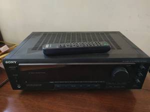 lot 82 image: Sony Receiver