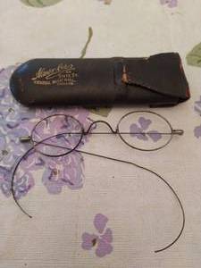 lot 214 image: Vintage Eyeglasses