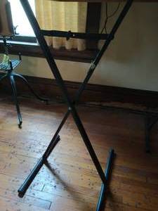lot 232 image: Keyboard Stands