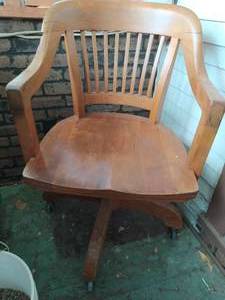 lot 252 image: Wooden Office Chair
