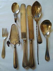 lot 150 image: Sterling silverware