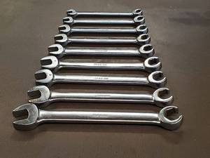 lot 37 image: (9) pc Snap-On Metric Brake Line Wrench Set
