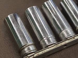 lot 46 image: (11) Snap-On Metric 38 Drive Deep Socket Set