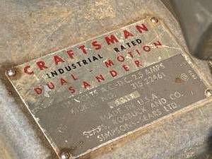 lot 106 image: Craftsman Dual Motion Sander