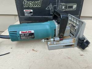 lot 111 image: Freud 4 Inch Joiner Machine