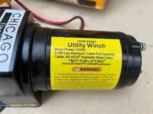 lot 114 image: Chicago 2000Lb. Electric Utility Winch