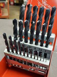 lot 51 image: Snap-On Metric Drill Set