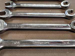 lot 54 image: Snap-On Standard (8) pc Break Line Wrench Set