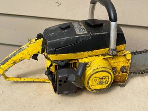 lot 188 image: McCulloch 6-10 Super Automatic Chainsaw