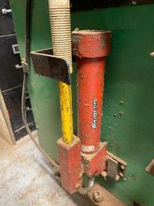 lot 273 image: Rolling Work Bench Loaded w Assorted Tools