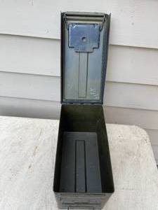 lot 275 image: Vintage EMCO Ammo Box