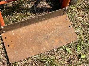 lot 290 image: Horizontal  Vertical Dolly