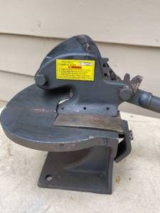 lot 314 image: Central Forge Throatless Shear