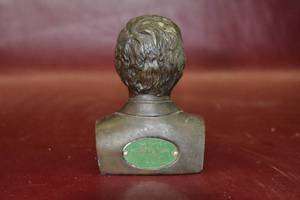 lot 16 image: 1950s Bronzed Cast Metal Abraham Lincoln Promotional Piggy Bank