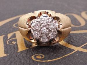 lot 20 image: Elvis Inspired .70 Carat Diamond Kentucky Cluster Ring With Gold Satin Band