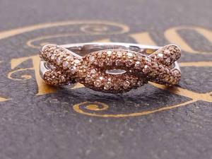 lot 54 image: 1.12 Carat Chocolate Color Diamond Rope Twist Ring