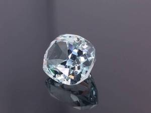 lot 10B image: 4.24 Carat Natural Aquamarine Loose Gemstone
