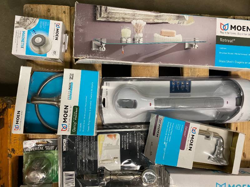 LOT OF MOEN TOWEL BARS, HOOKS, Other Accessories