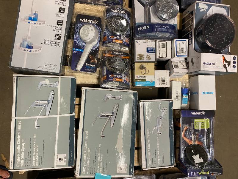 LOT OF MOEN TOWEL BARS, HOOKS, Other Accessories