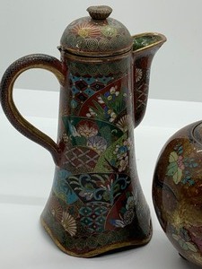 lot 7 image: Two Vintage  Cloisonn Items