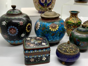 lot 9 image: (11) Piece  Cloisonn Collectibles
