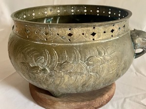 lot 15 image: Vintage Brass Planter- Floral Design with Two Headed Handles