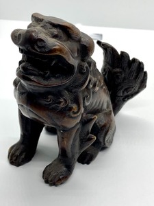 lot 25 image: Brass Foo Dog Figurine